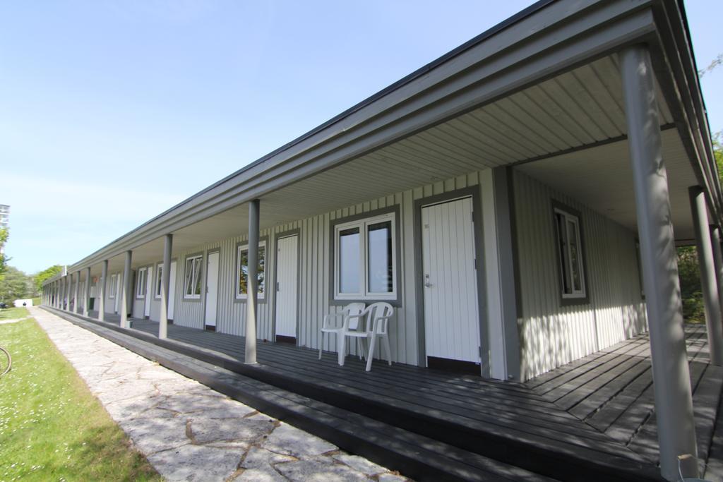 Snaeck Annex Hotel Висбю Екстериор снимка